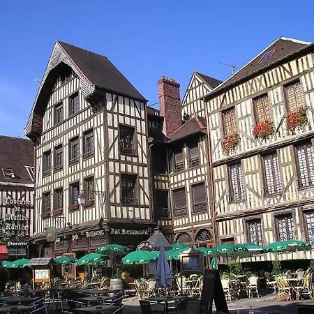 Calme + Stationnement