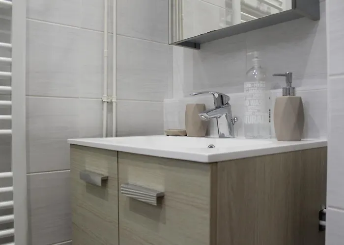 Calme + Stationnement